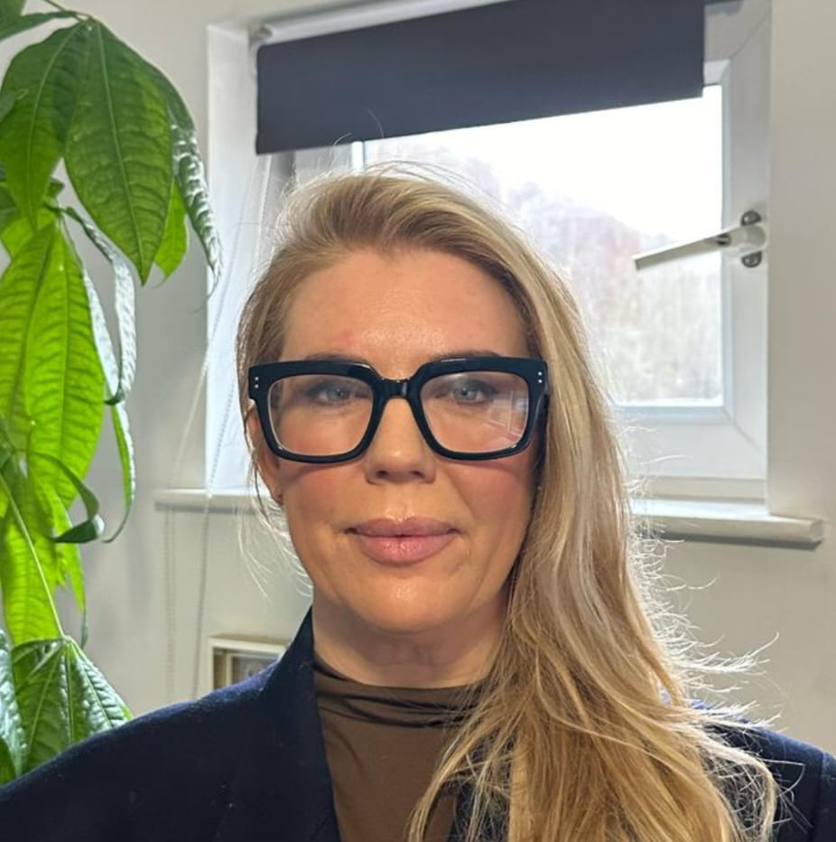 Cher Donnelly, Trainee Counsellor